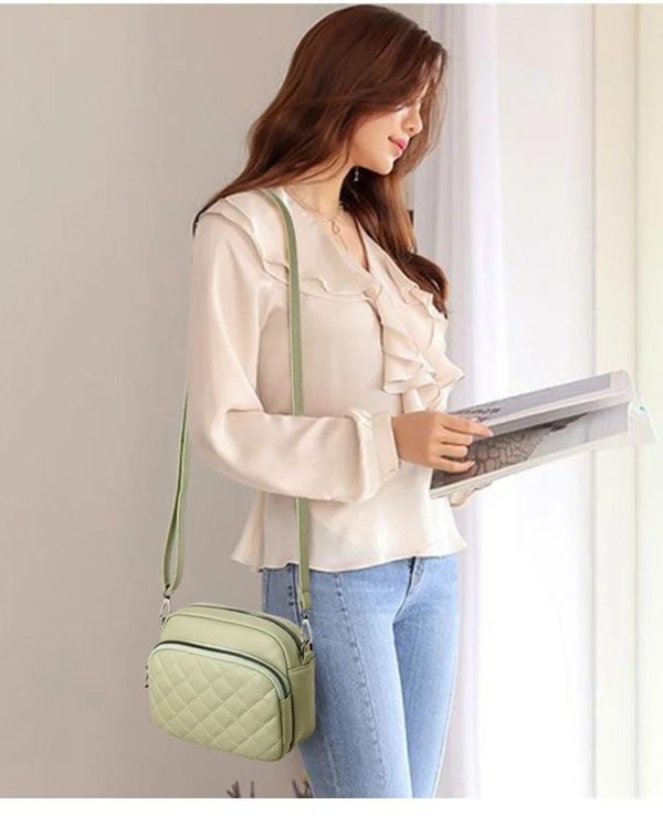 ( 1 Piece ) Women’s Pu Leather Embroidered Shoulder Bag